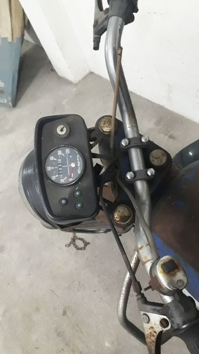 Tampas e outras peças