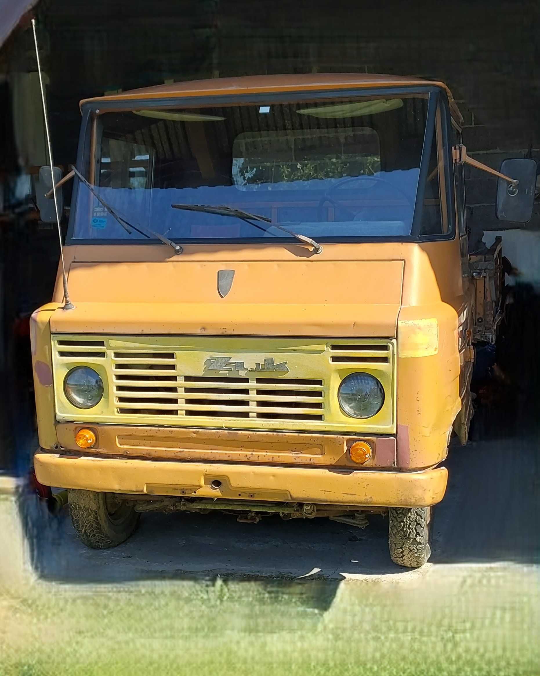 Żuk A111B benzyna skrzynia paka 1991 rok