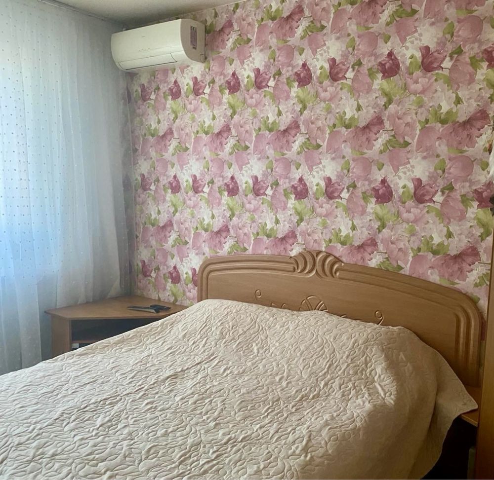 Сдам 3-комнатную квартиру на Фрунзенском с хорршим ремонтом