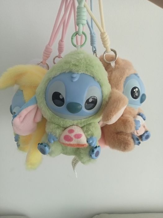 Стіч - брелок Лабубу