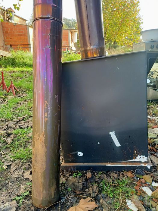 Vendo salamandra está como nova.