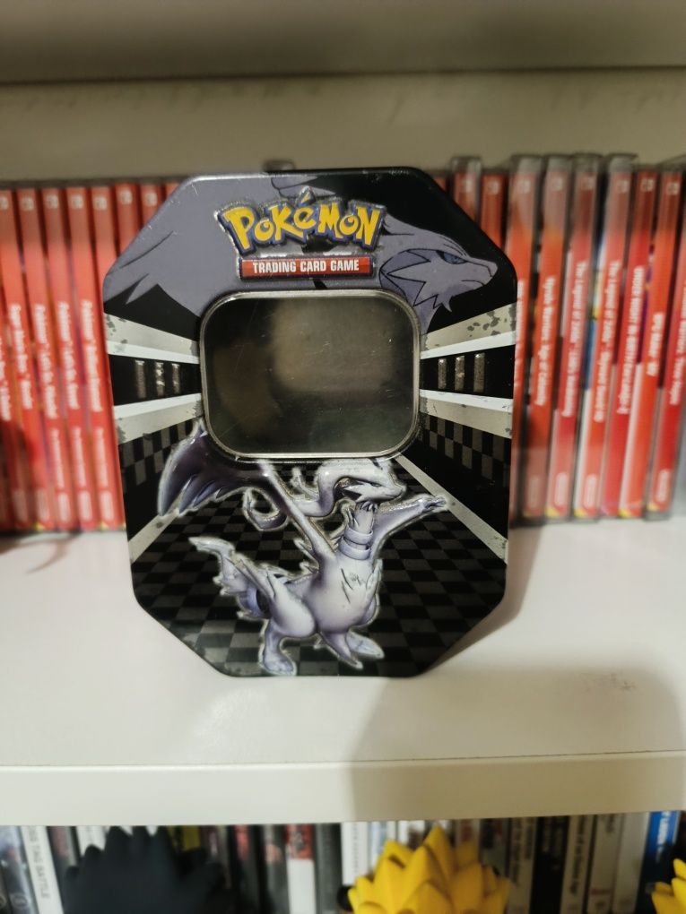 Cartas Pokémon Tins Caixa