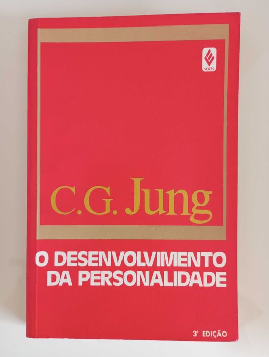 Jung, Barthes e outros autores (Ver preço na descriçã0)