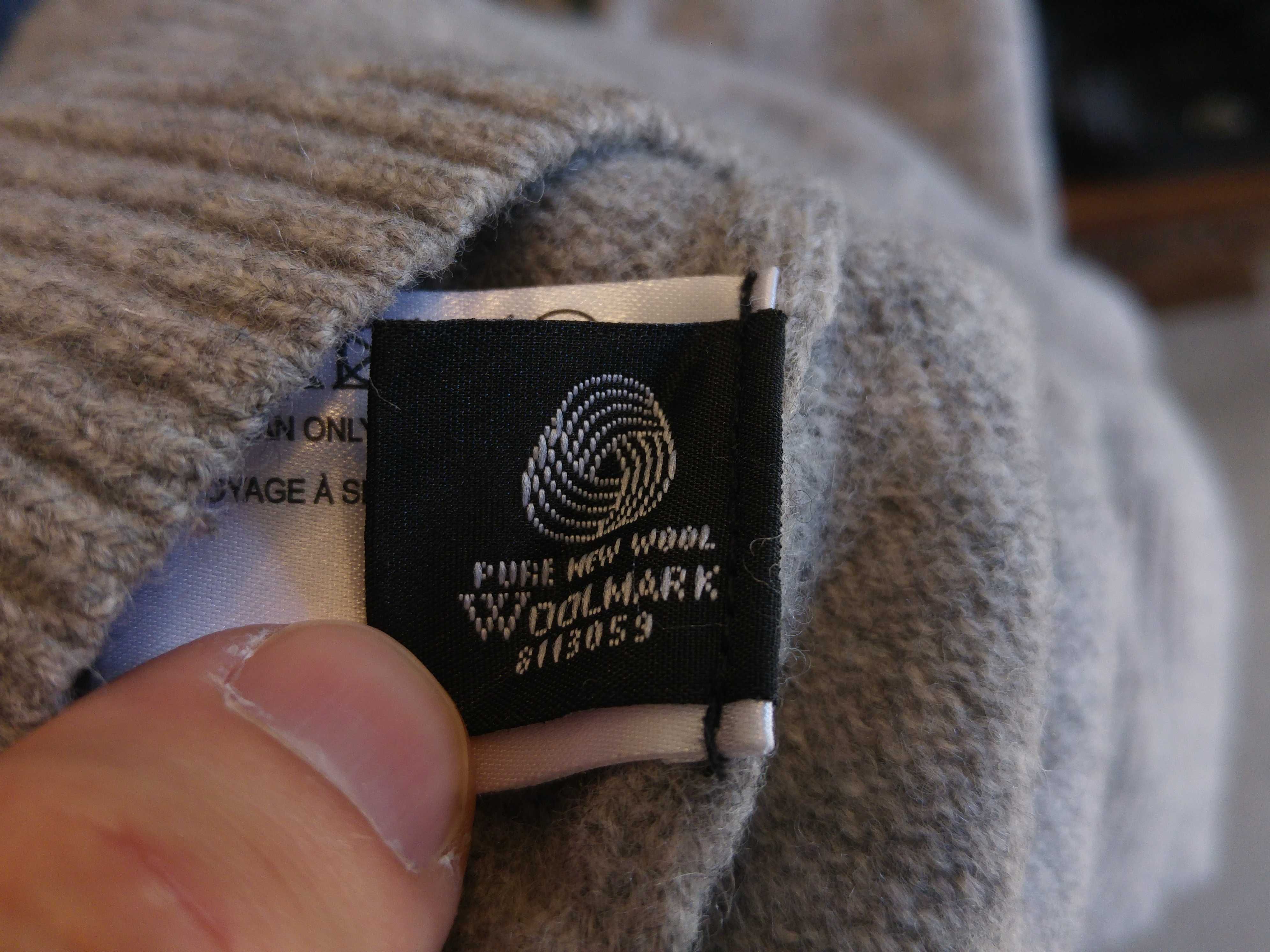 Sweter męski wełniany Uniqlo