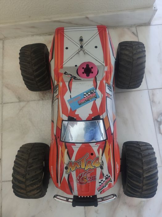 Monster Truck 1/8 Thunder Tiger MTA4