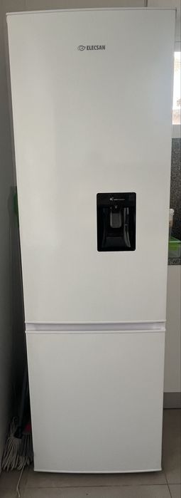 Combinado Novo - frigorifico com deposito de água e arca