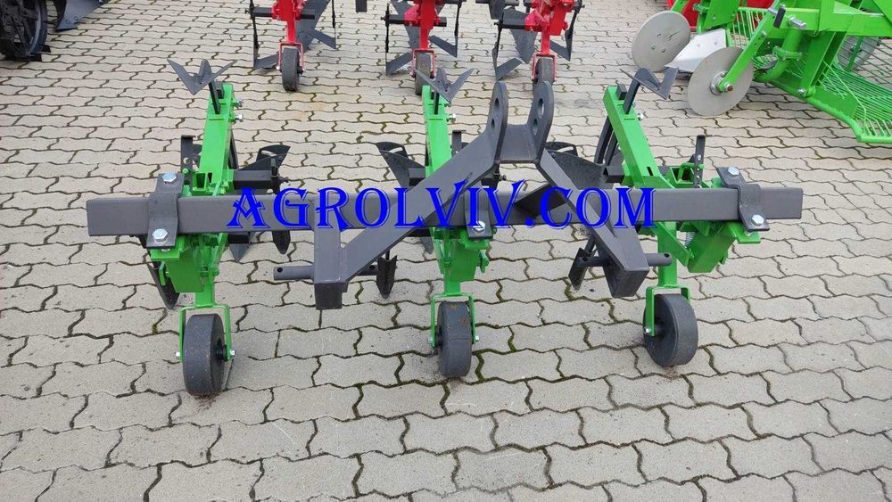 культиватор полольник окучник, культиватор міжрядного обробітку
