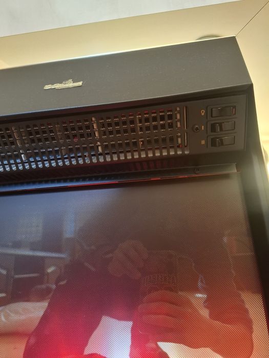 Kominek elektryczny z dostawianymi szafkami