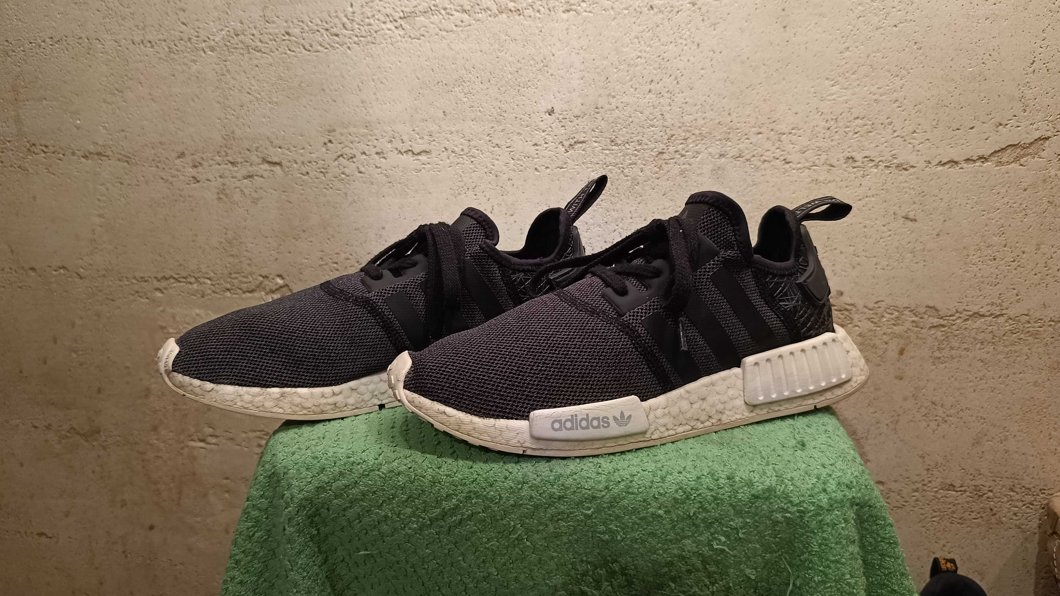 Damskie sneakersy ADIDAS NMD R1 r.41 1/3 stan bardzo dobry