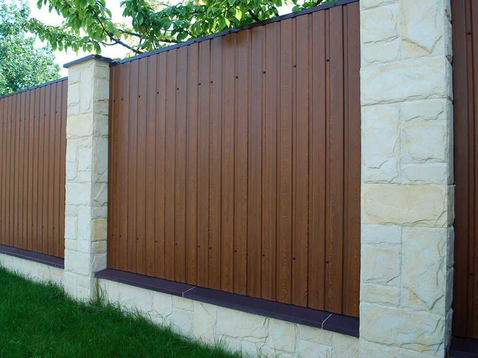 Профнастил на Шевченка . Доставка на об'єкт.