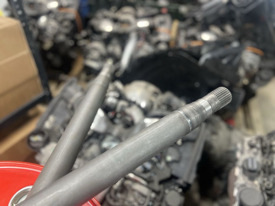 засверлена полуось 30 зубів ліва права sprinter w906-907 vw crafter