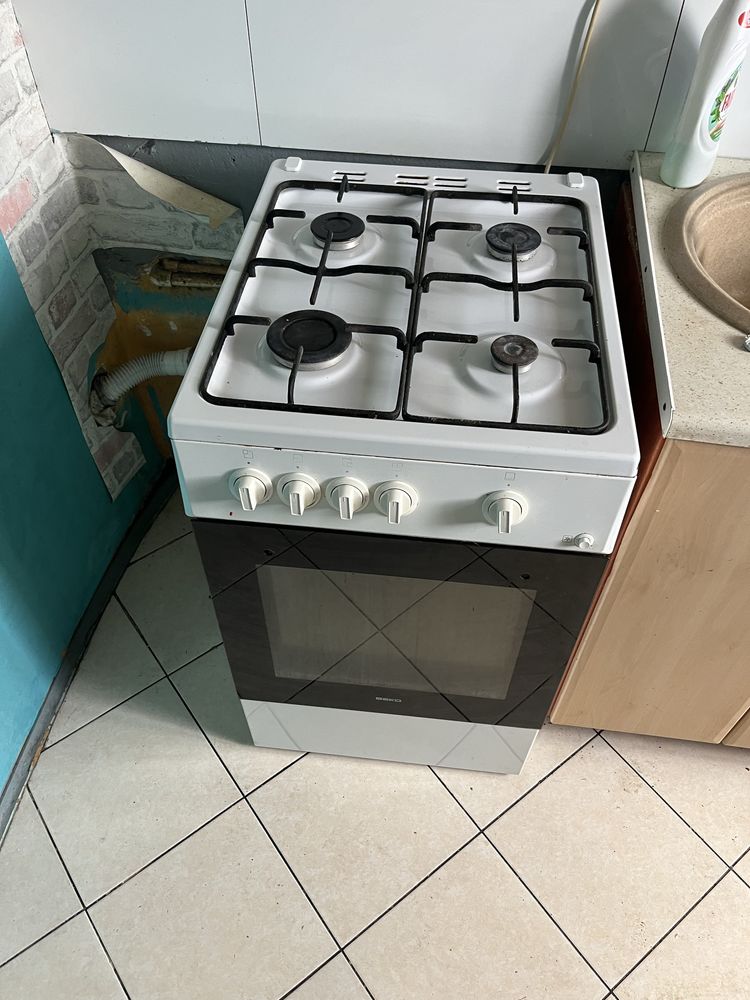 Kuchenka gazowa beko