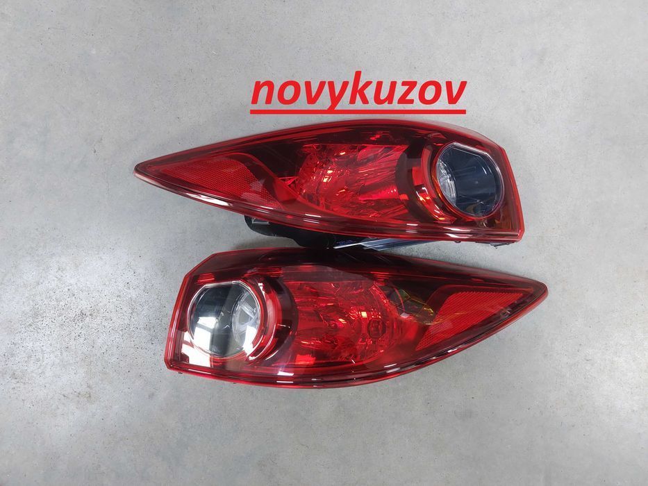 Фонар задній на Mazda 3 (BM) Мазда 3 БМ SDN/HB с 2013 г.-