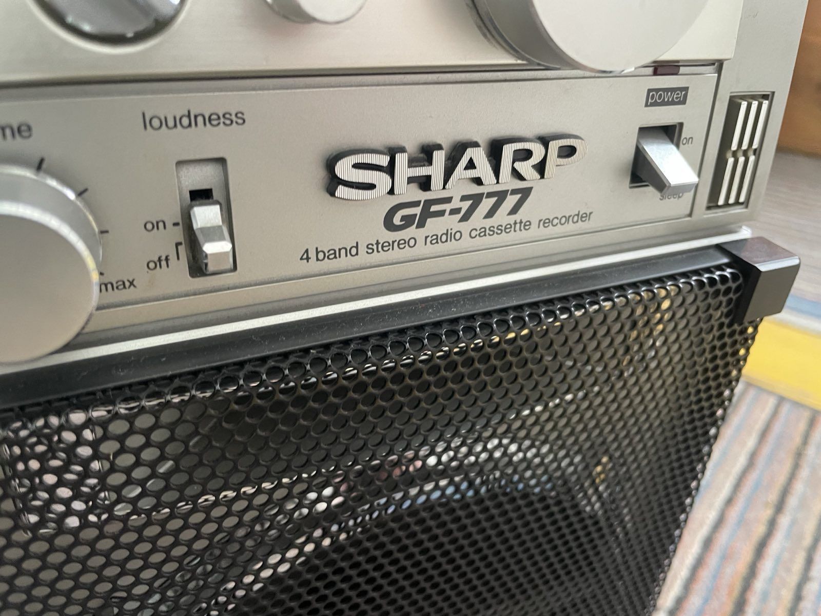 SHARP GF-777 в ідеальному стані