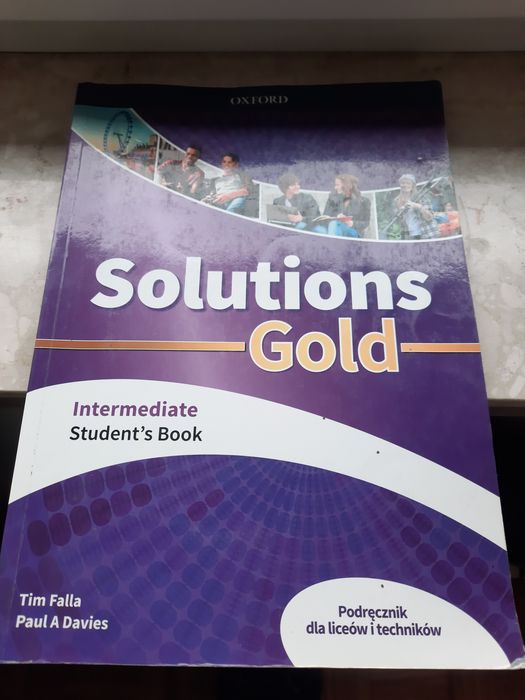 Sutions gold podręczni język angielski