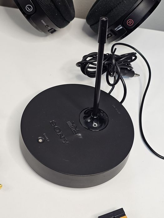 Комплектуючі до радіонавушників Sony MDR-RF895RK, RF855RK, MDR-RF811R