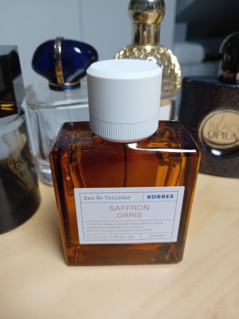 Puste buteleczki po perfumach Guerlain, YSL