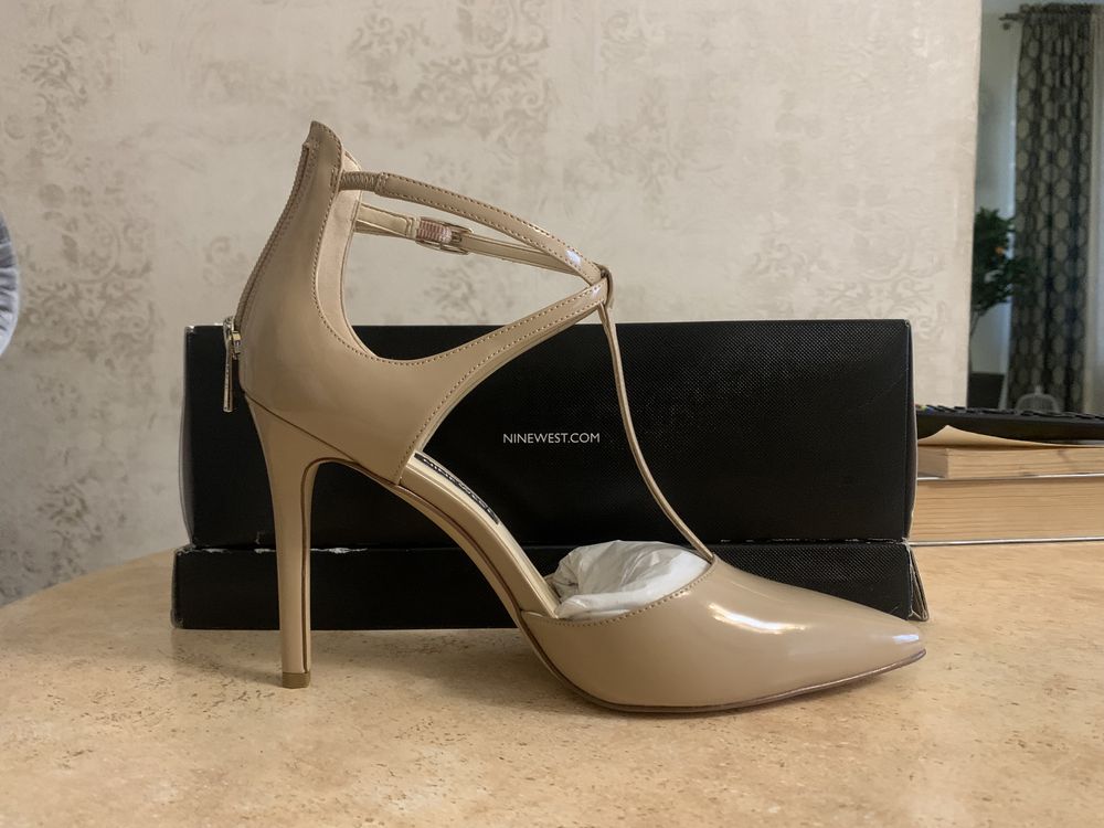 Продам туфлі  Nine West лак нові розмір 40-41