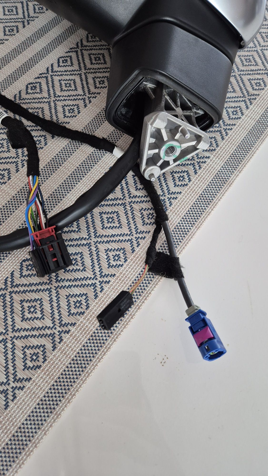 Lusterko arteon kamera 11pin + 2