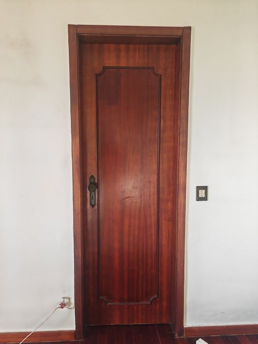 6 Portas madeira em bom estado
