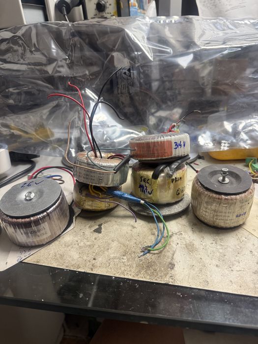 Transformadores toroidais diversos