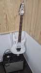 Zestaw gitarowy: Gitara Ibanez + wzmacniacz Fender Champion 40
