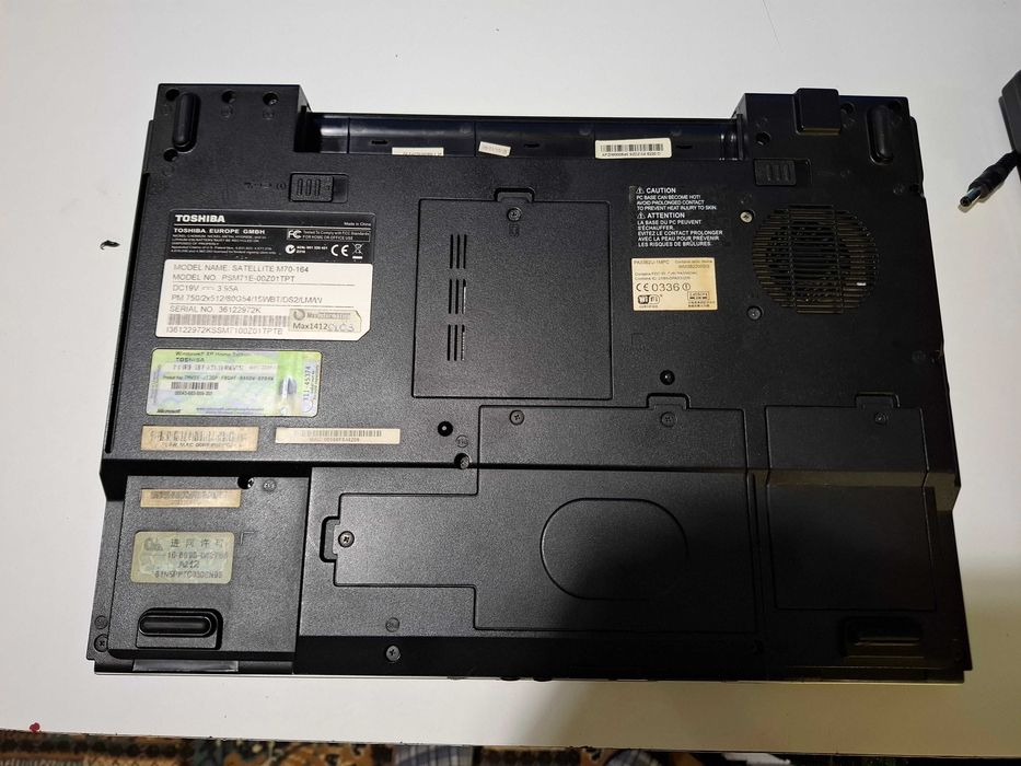 Toshiba M70 intel windows HDD160gb