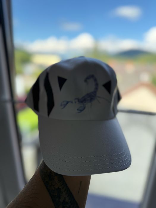 Czapka off white scorpion  virgil