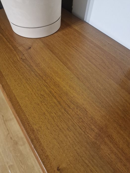 Zadbana komoda szafka brązowa drewno 90 cm Szerokość