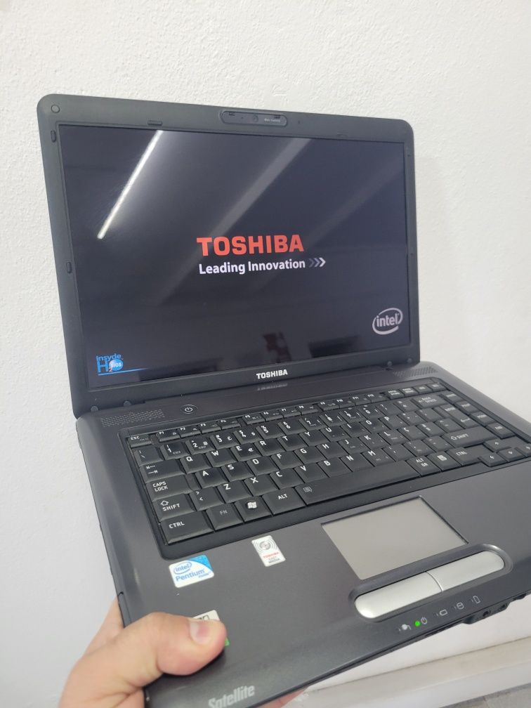 Portátil Toshiba A300