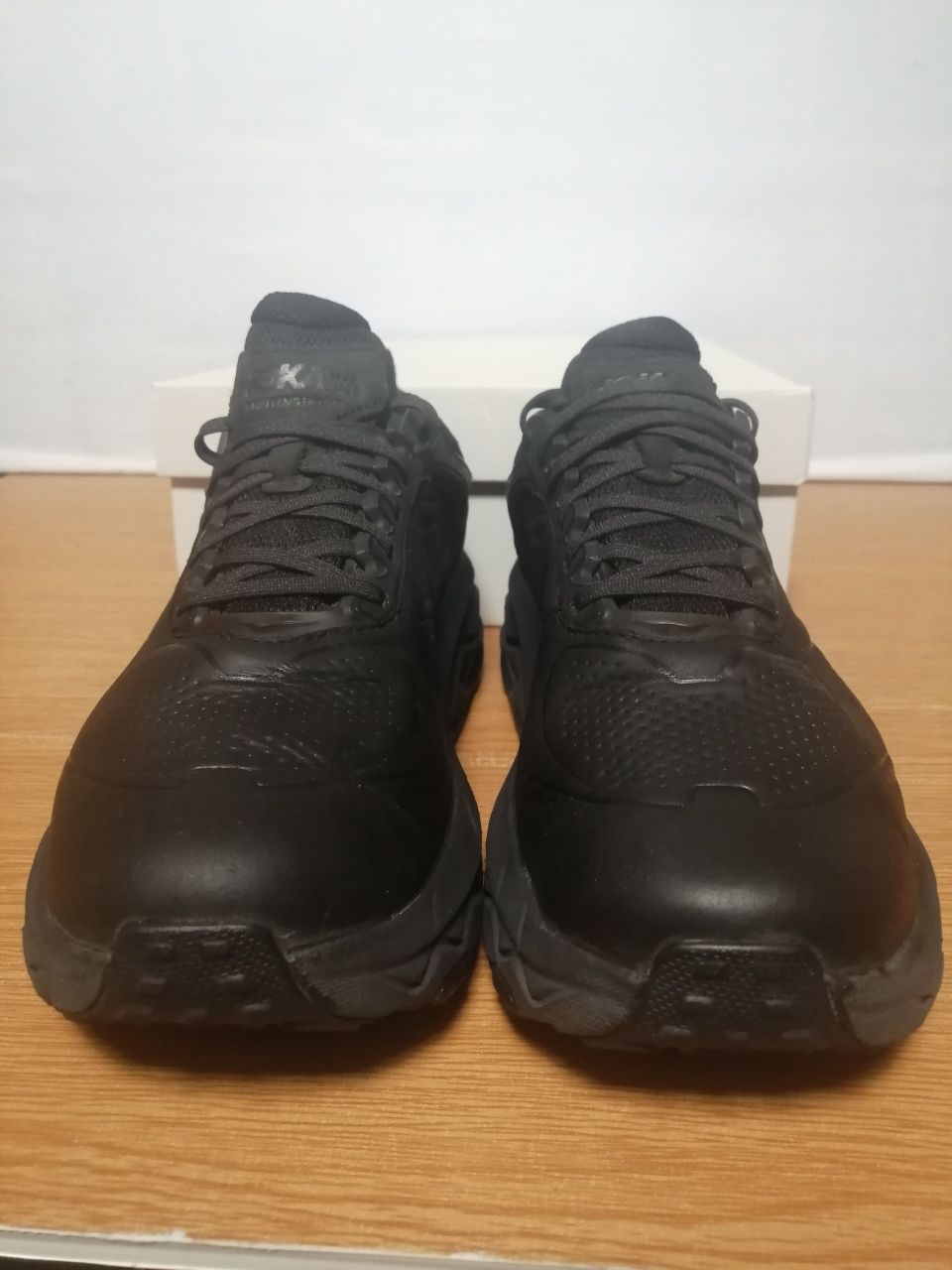 Кросівки HOKA cnallenger low GORE-TEX