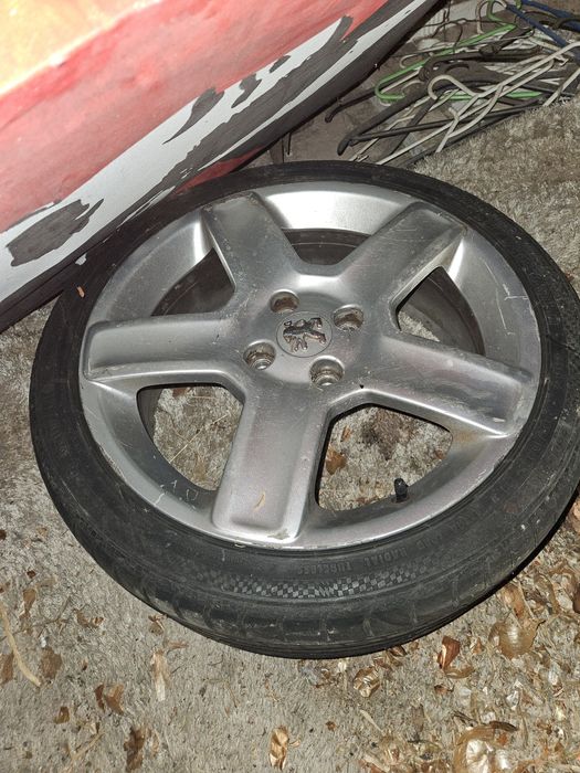 Jantes 17 4x108 com pneu