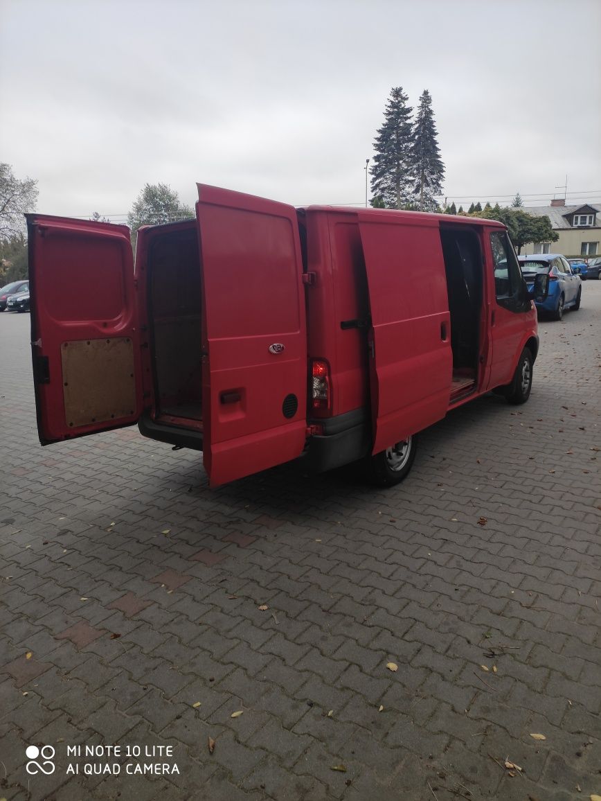 Wynajem aut dostawczych Bus od 99 zl/ 30 zł h