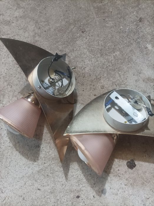 Продам прикроватні світільніки