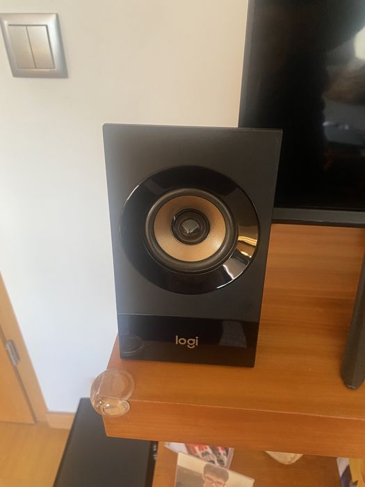 Logitech Z533 baratinho
