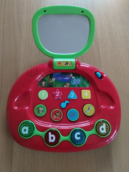 Laptop dziecięcy grający z wyświetlaczem w lusterku i zwierzątkami