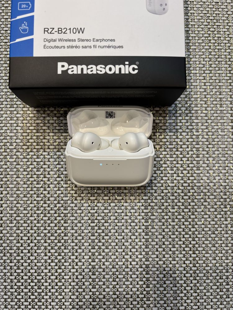 Słuchawki bezprzewodowe białe Panasonic RZ-B210W