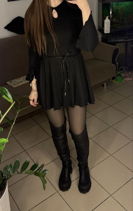 Сукня рубчик з красивими рукавами рукавами