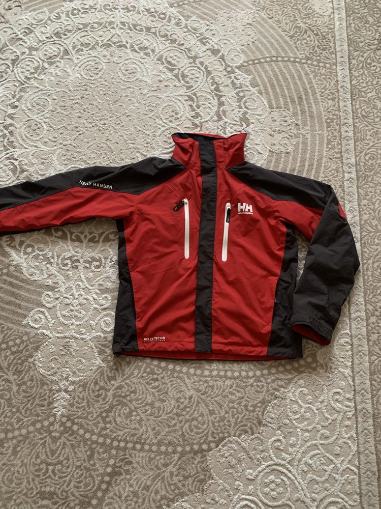 Вітровка Helly Hansen