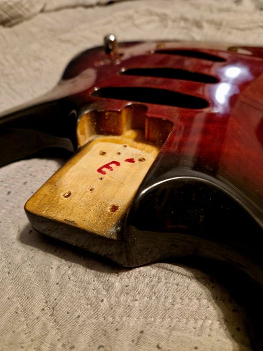 Korpus Ibanez Mayones 94 jesion