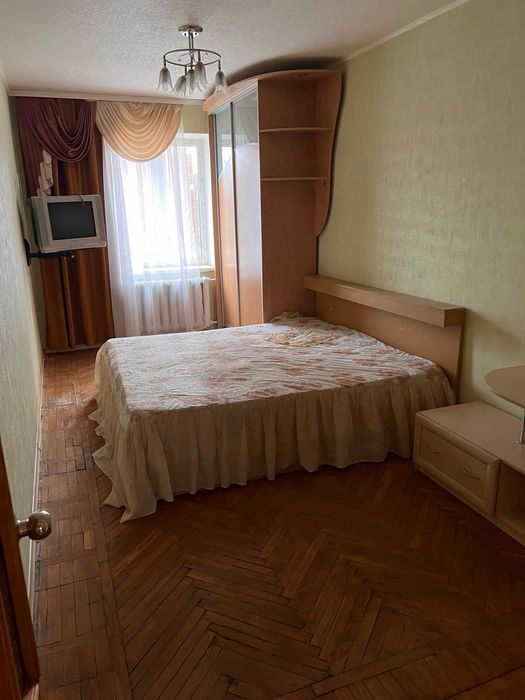 Срочно продам двухкомнатную квартиру в Харькове