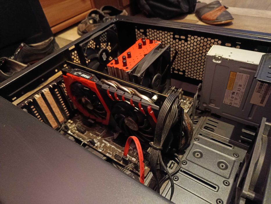 Komputer i5 8600k / 16GB RAM DDR4 / SSD 256 + HDD 1TB / GTX 1060 (6GB)