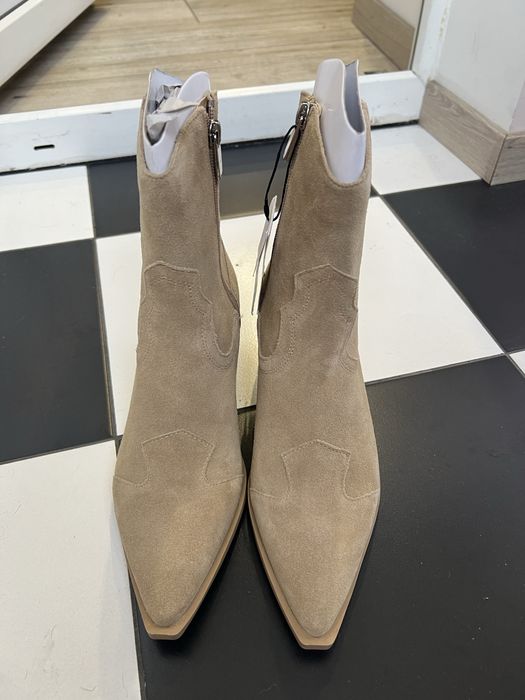 Козаки Bershka p.37