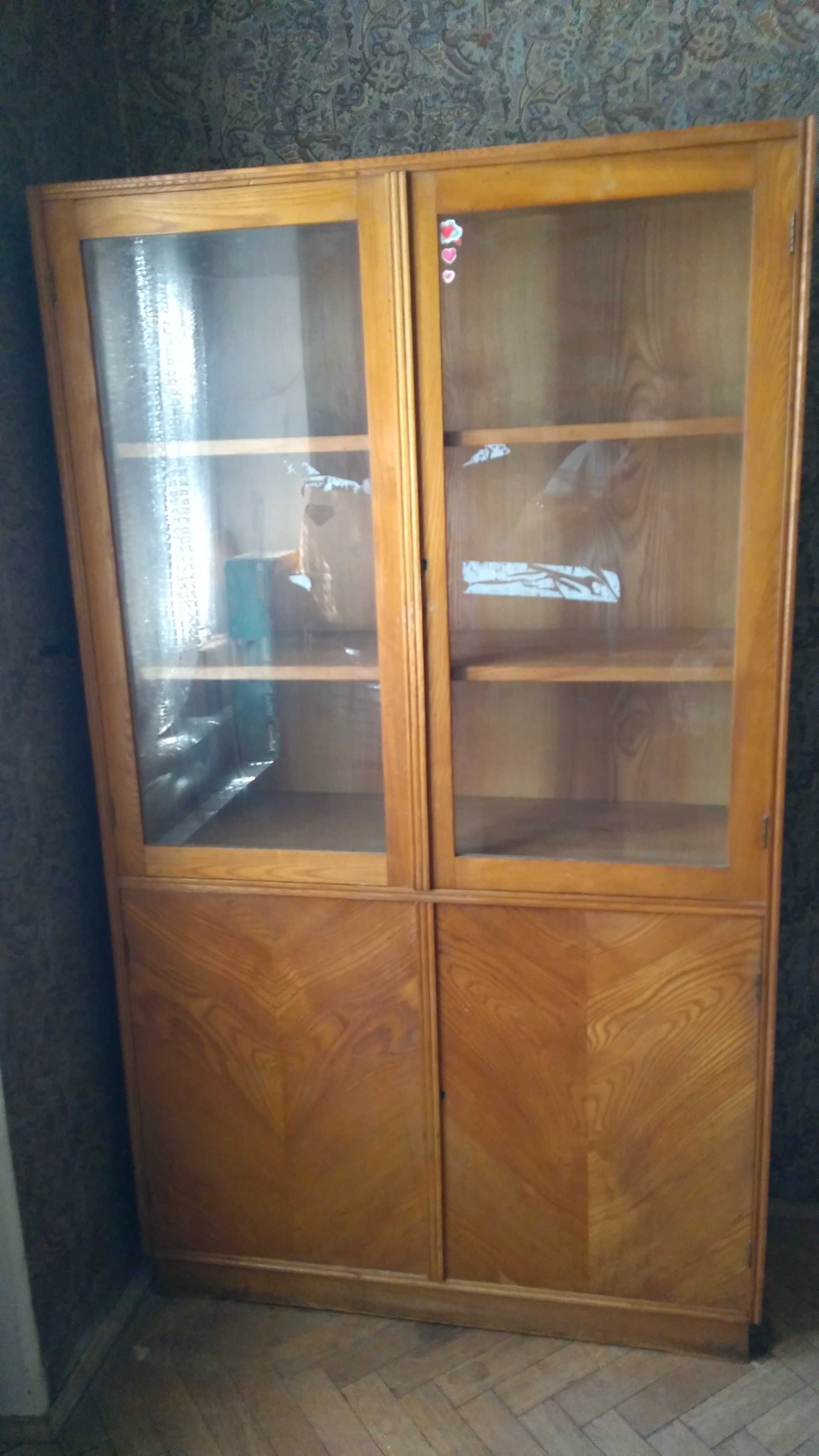 Biblioteczka fornir