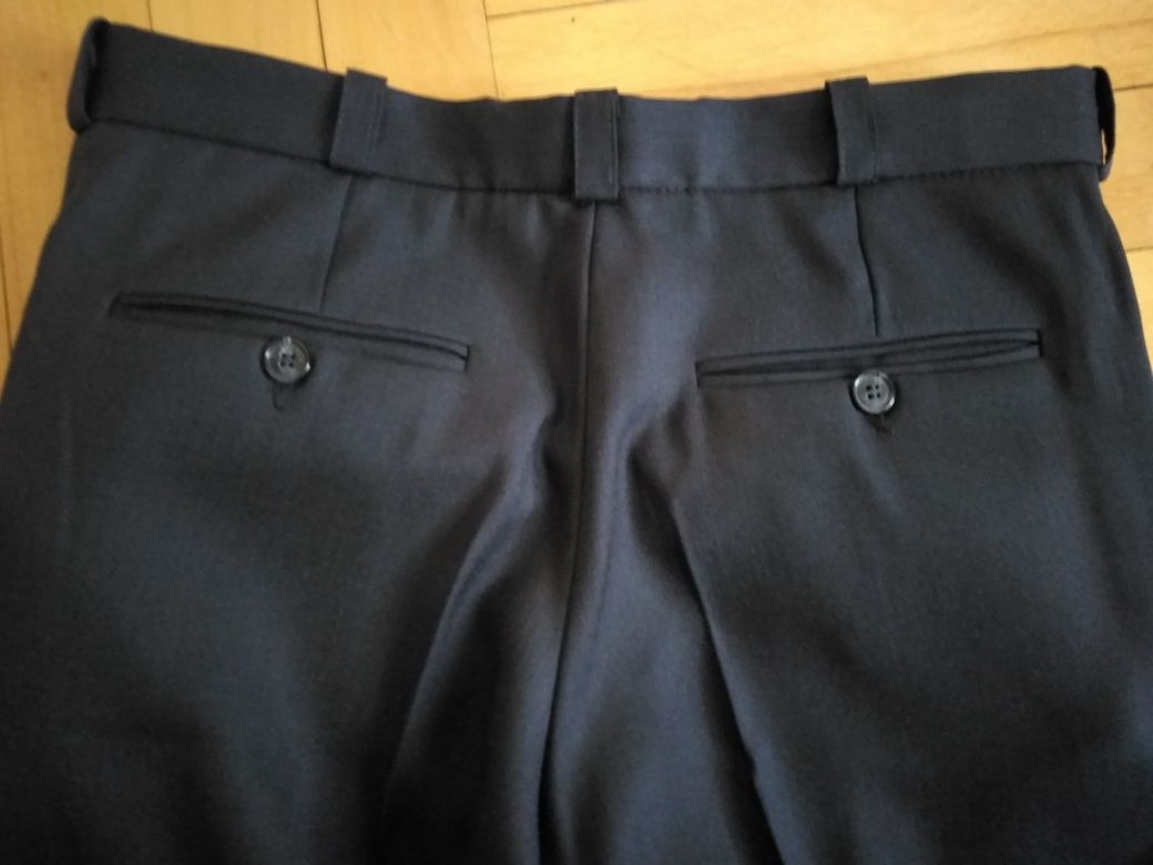 Granatowe eleganckie spodnie od garnituru 176/76