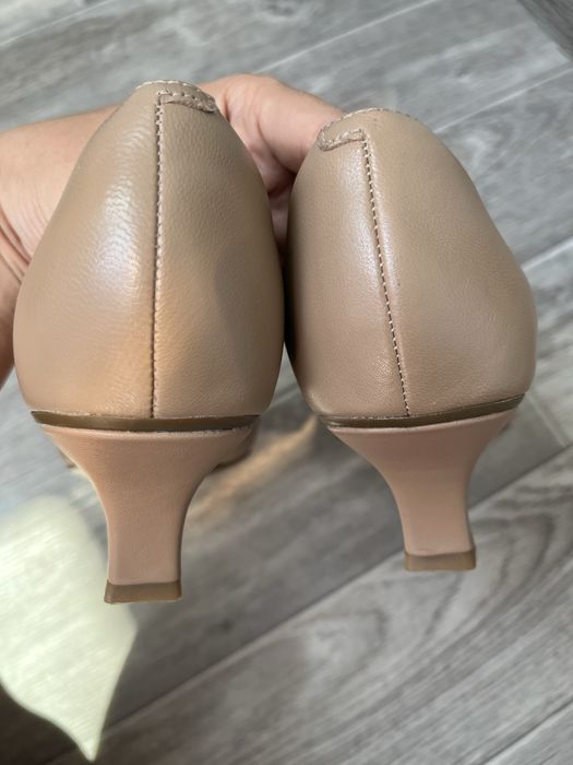 Туфлі Clarks  Keply HoIIy Warm колір бежевий розмір 40-41