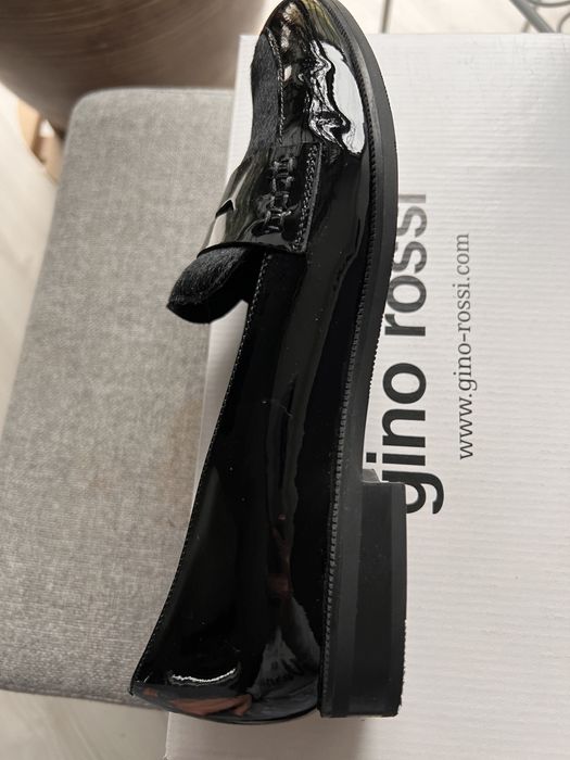 Buty Gino Rossi czarne mokasyny