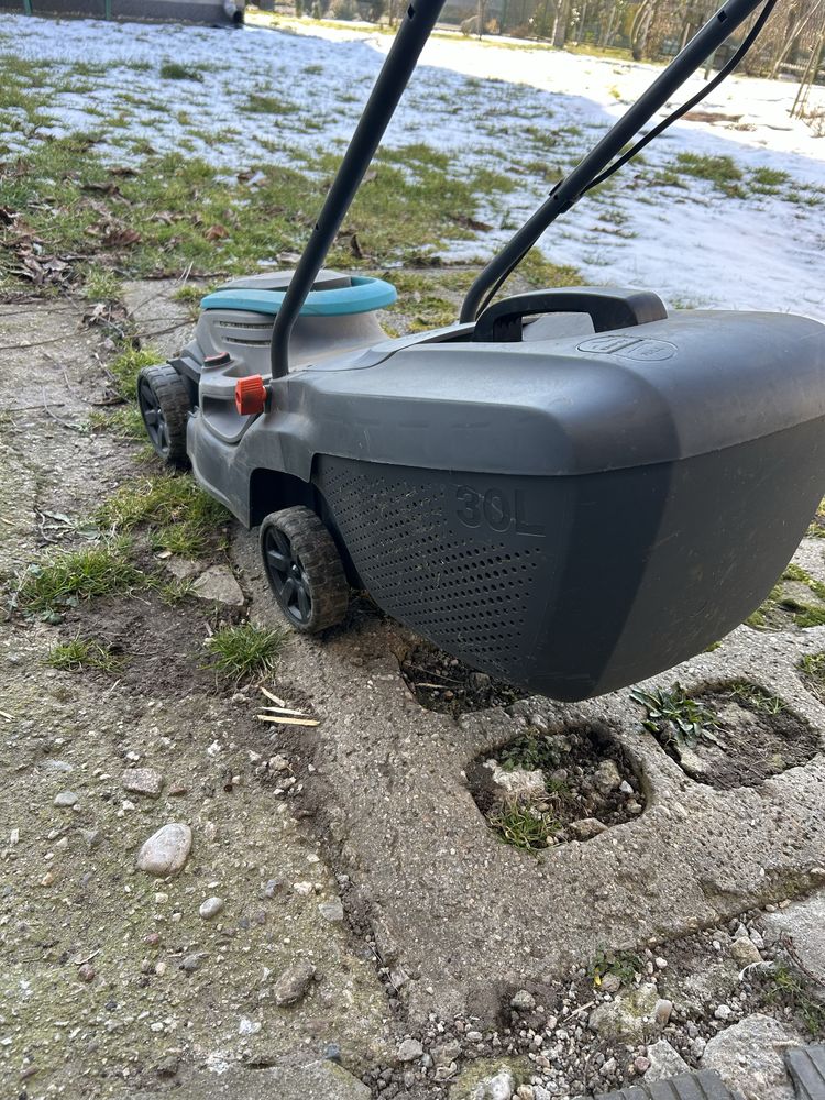 Elektryczna kosiarka PowerMax 32/1200 G2