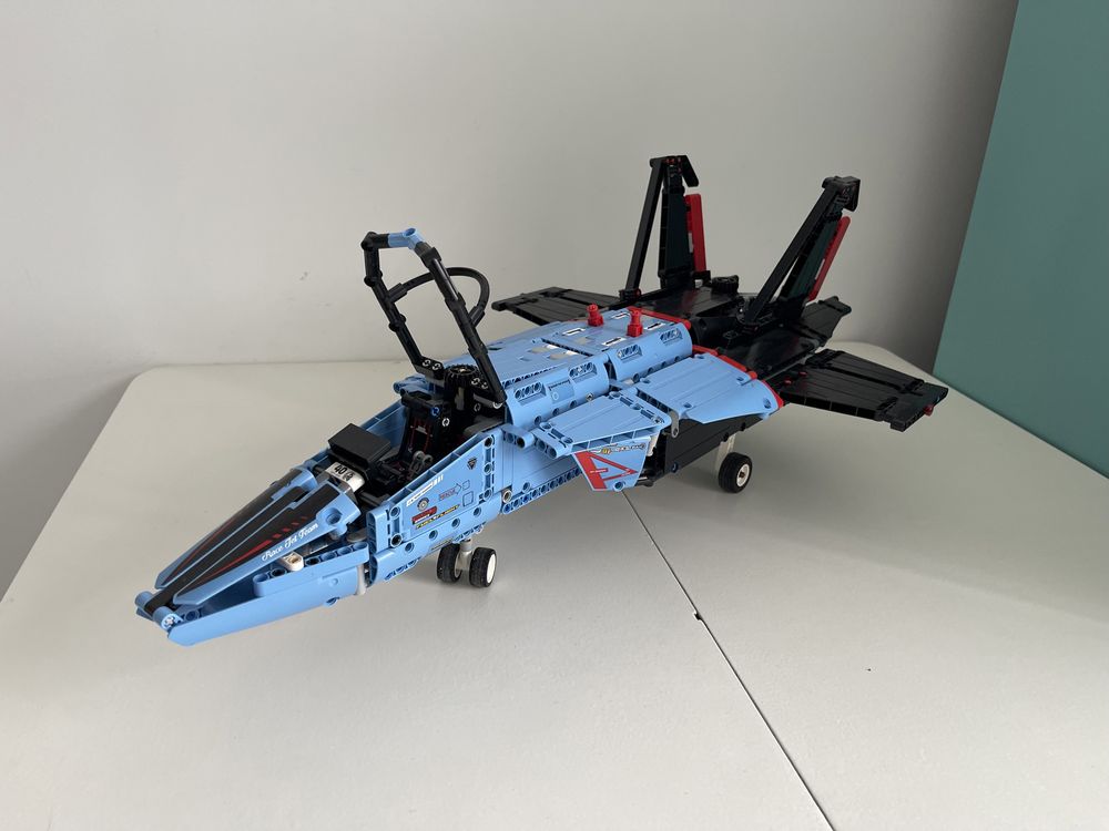 LEGO Technic Odrzutowiec 42066
