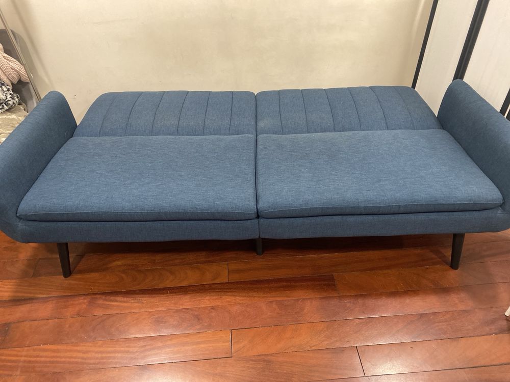 Sofa  azul  como novo (6 meses